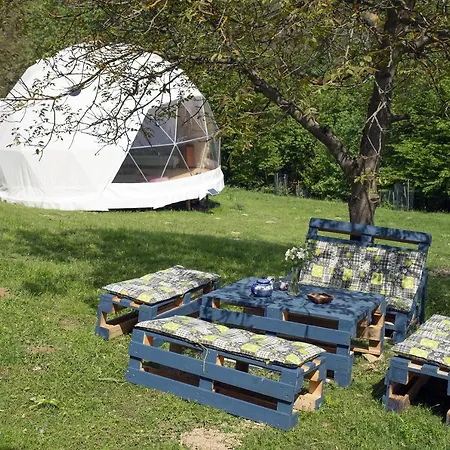 Glamping - Pobyt V Kupole V Magickych Bielych Karpatoch *